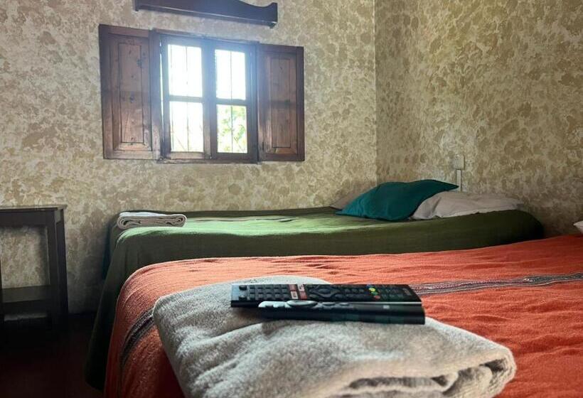 اتاق استاندارد سه تخته با سرویس بهداشتی مشترک, Cristales De Antigua Hotel Cristal