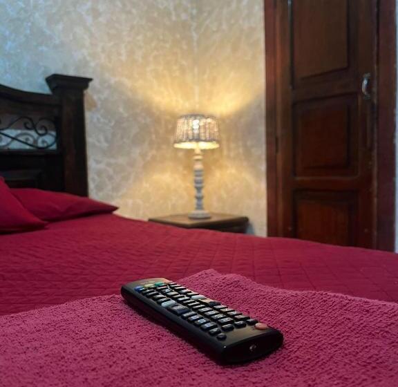 اتاق استاندارد یک نفره, Cristales De Antigua Hotel Cristal