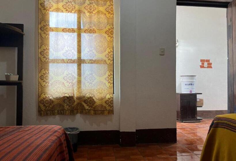 اتاق اکونومی, Cristales De Antigua Hotel Cristal