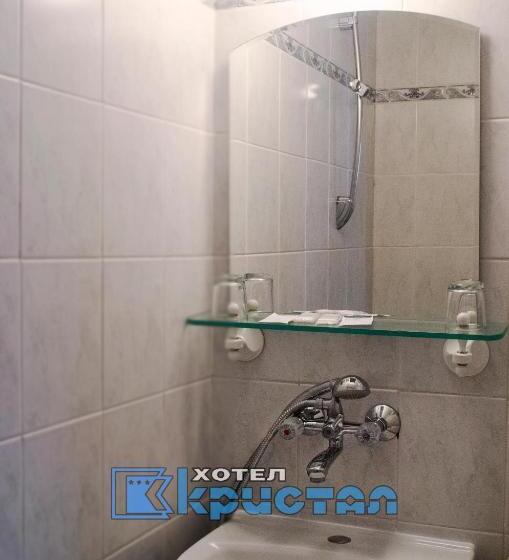 اتاق استاندارد, Kristal
