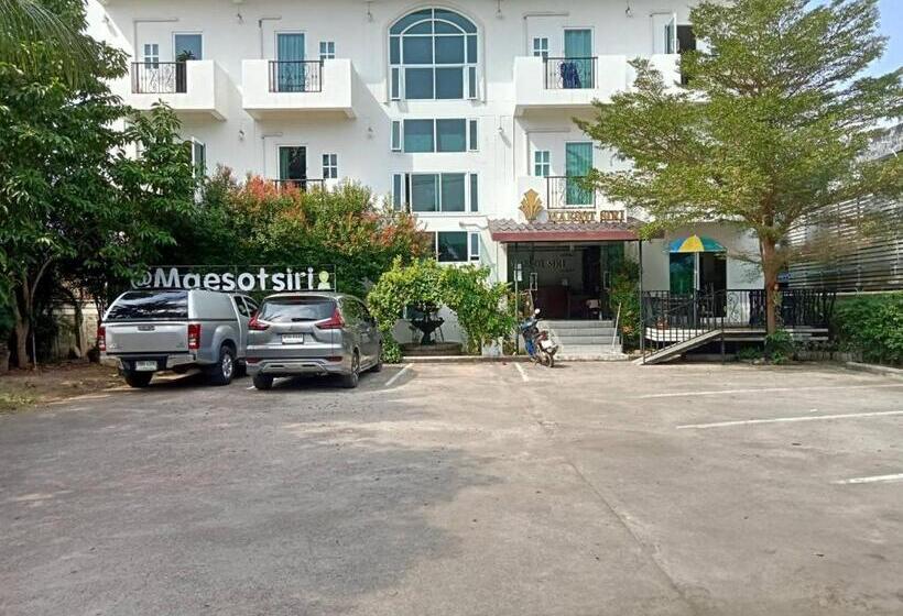 Номер Стандарт, Maesot Siri