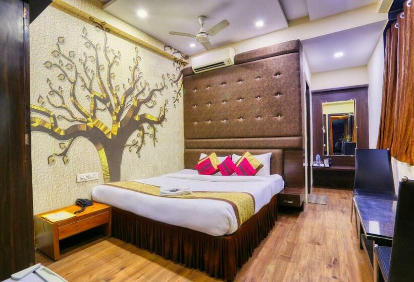 غرفة ديلوكس, The Ashoka