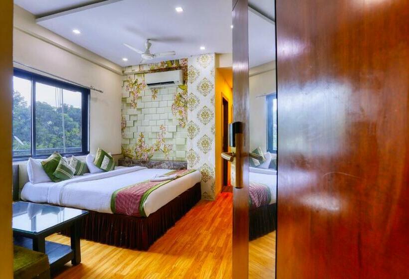 غرفة ديلوكس, The Ashoka