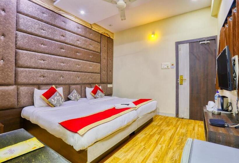 غرفة ديلوكس, The Ashoka