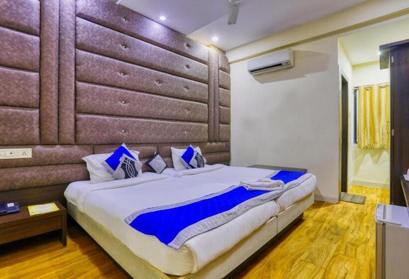 غرفة ديلوكس, The Ashoka