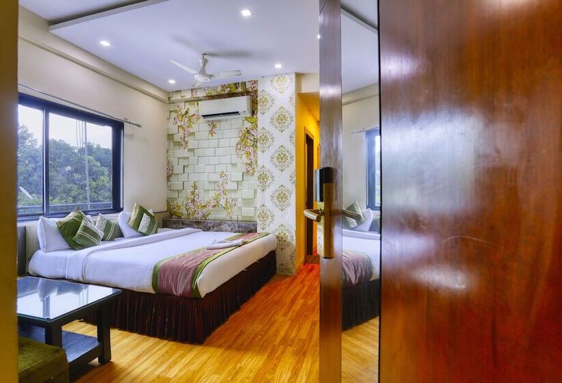 غرفة ديلوكس, The Ashoka