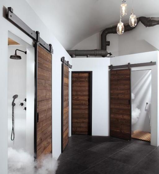 バス共有のスタンダードルーム, Long Story Short Hostel & Café