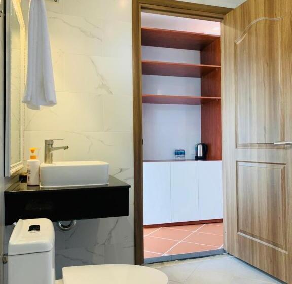 חדר סטנדרט לשלושה עם נוף לגינה, Soon Noeng Resort Koh Rong Sanloem