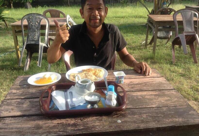 Номер Economy, Cafe Nilaveli