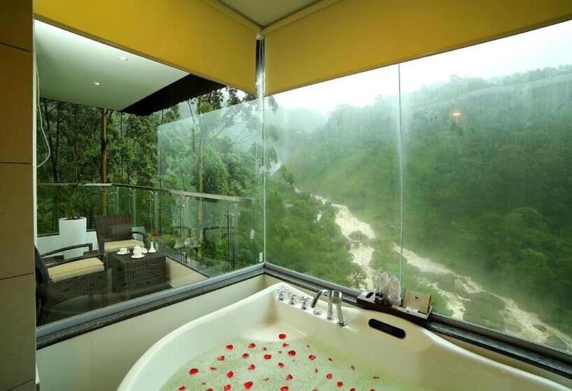 سوئیت پرزیدنت, Blanket Hotel & Spa