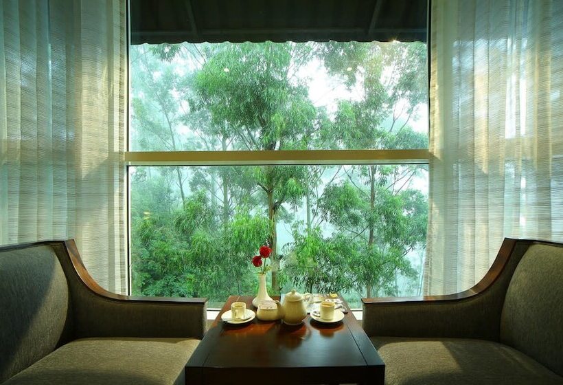 سوئیت پرزیدنت, Blanket Hotel & Spa