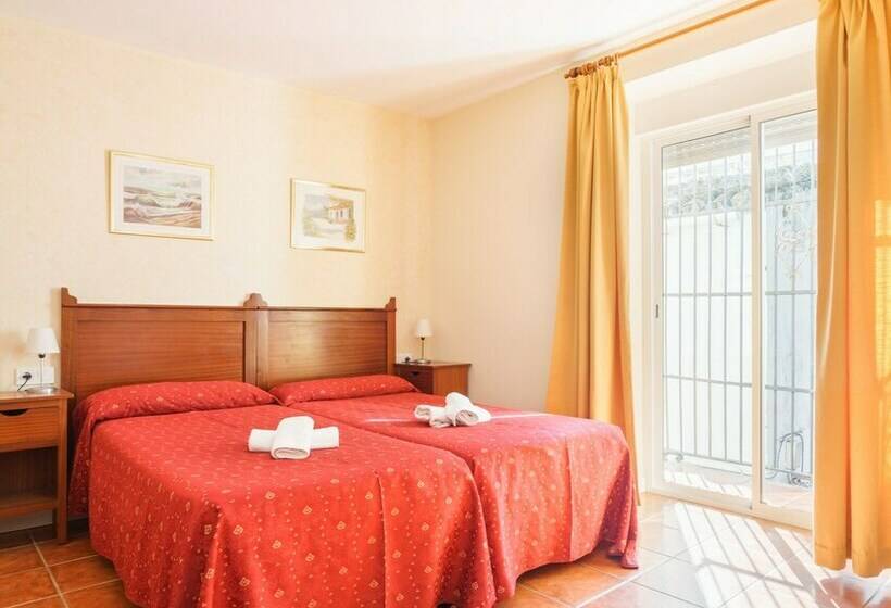 Quarto standard, Carlos V Jerez By Vivere Stays