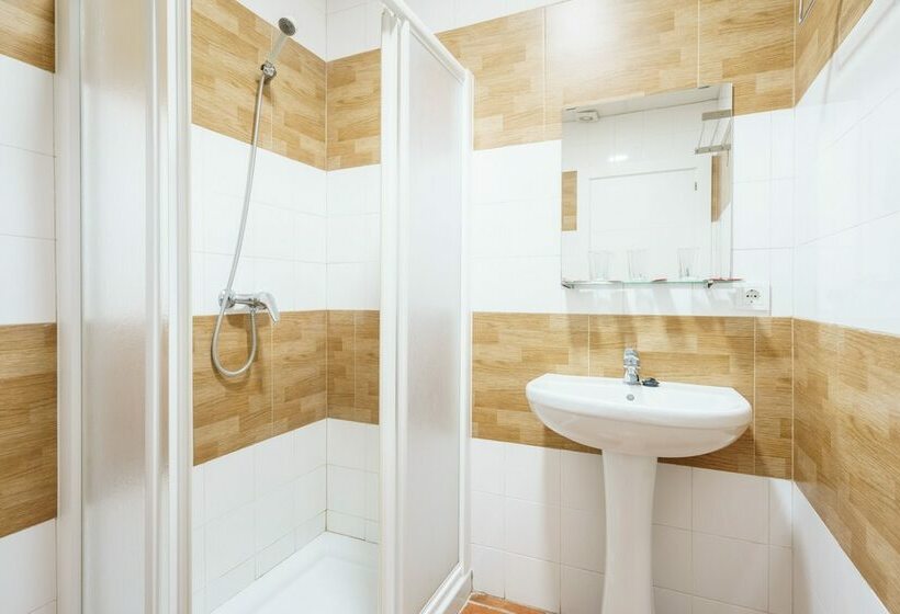Quarto standard, Carlos V Jerez By Vivere Stays