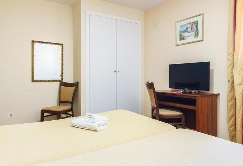 Quarto standard, Carlos V Jerez By Vivere Stays