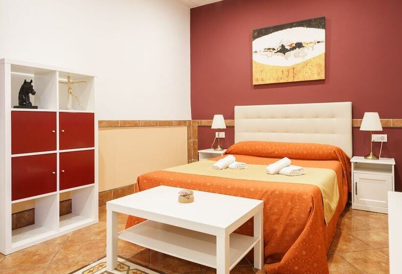 Quarto Familiar, Carlos V Jerez By Vivere Stays