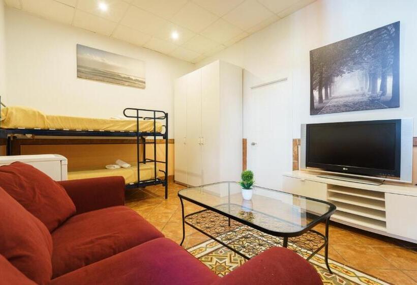 Quarto Familiar, Carlos V Jerez By Vivere Stays