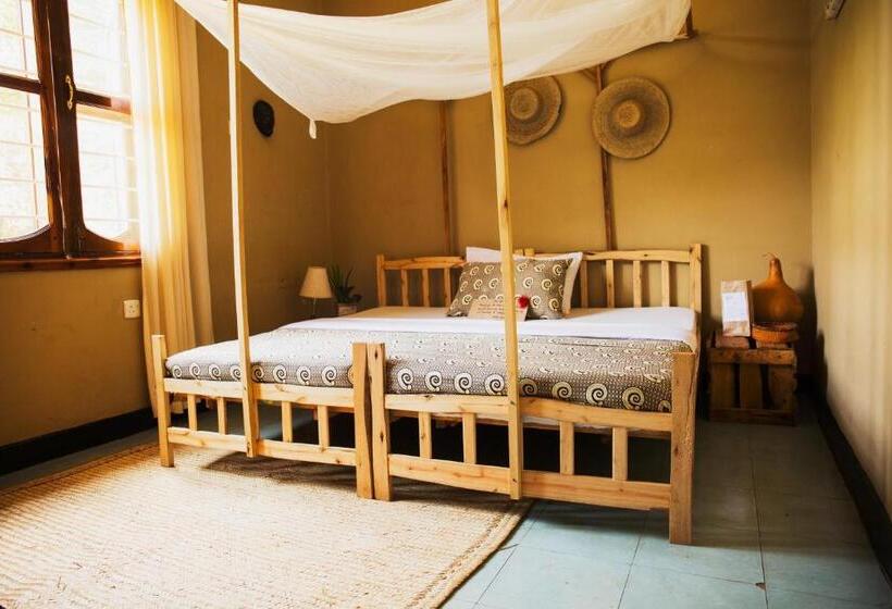 标准间, More Than A Drop