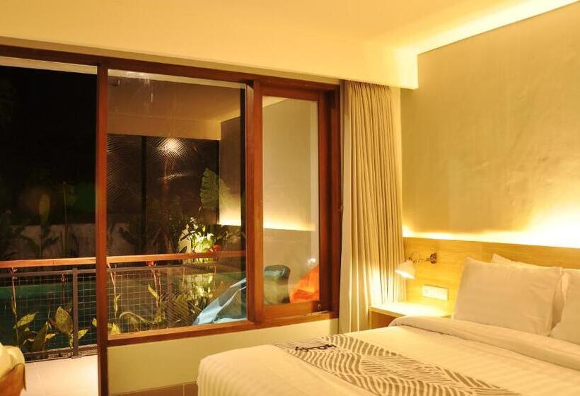 标准间, Padang Padang Inn