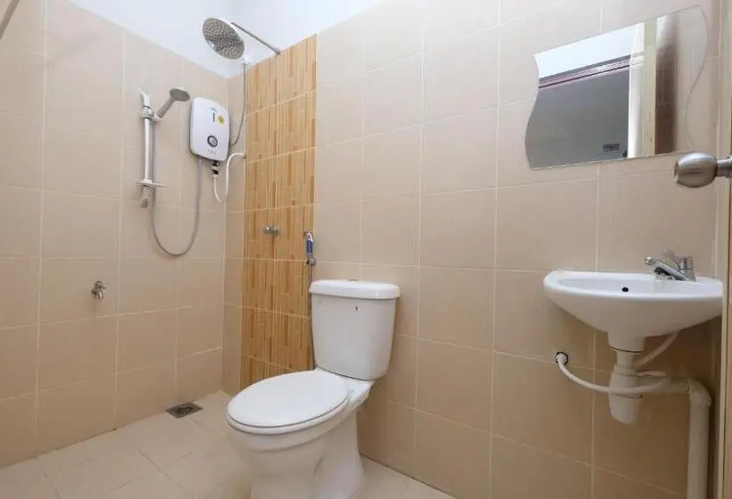 سوییت خانوادگی, Senrose Hotel Kuantan