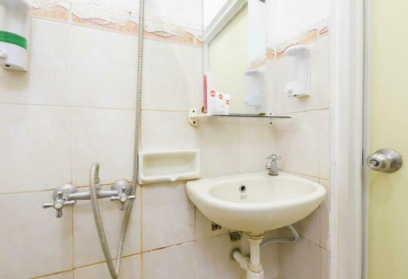 Pokój Standard Jednoosobowy, OYO 1111 Pasar Baru Inn