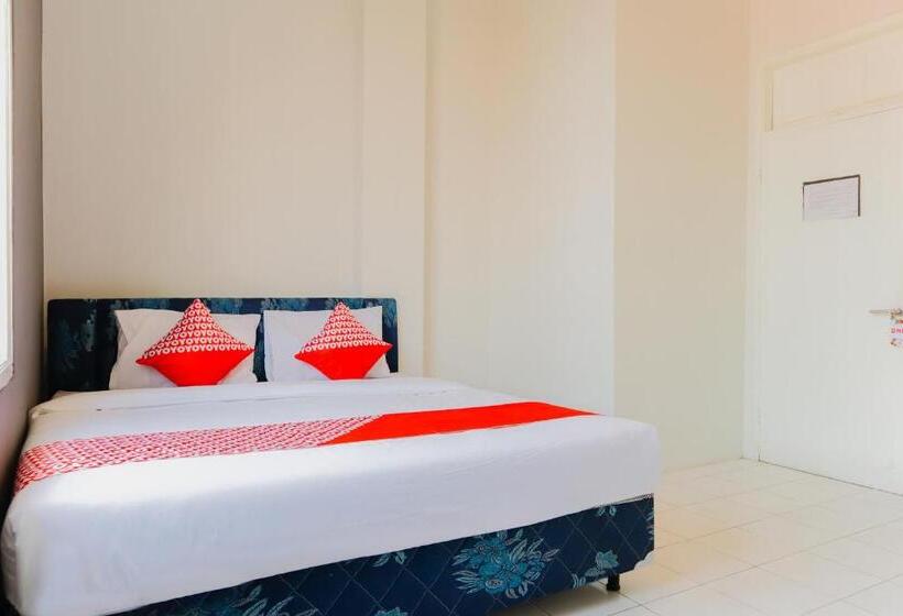 Quarto Estandar, OYO 1111 Pasar Baru Inn