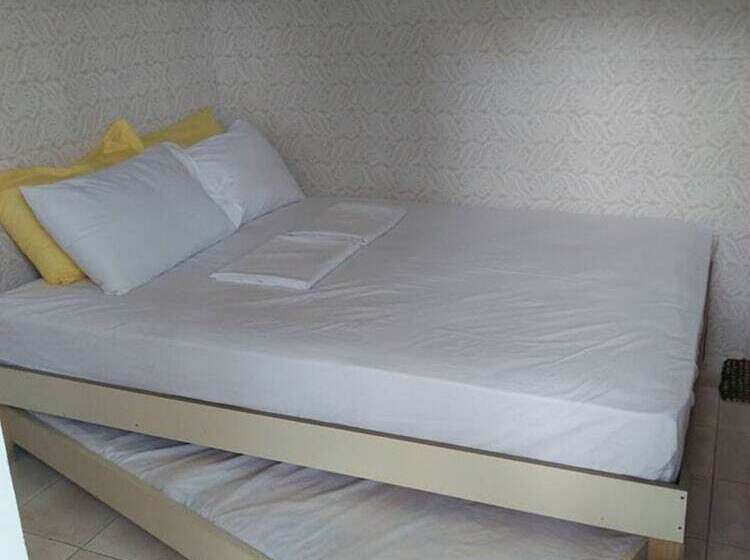 コンフォートトリプルルーム, Amaris Boutique Resort