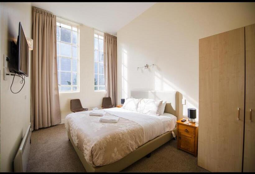 キングサイズベッドのデラックスルーム, Grand Central Serviced Apartments