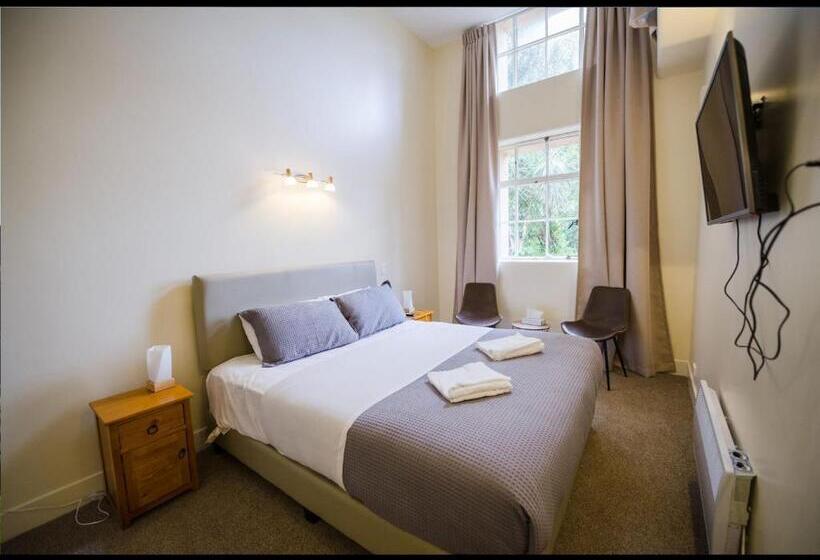 キングサイズベッドのデラックスルーム, Grand Central Serviced Apartments