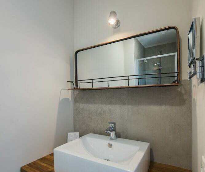 스탠다드 룸, Le Chantilly