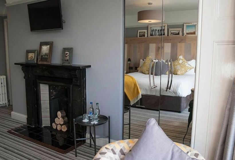 سوییت سوپریور, Mill On The Exe