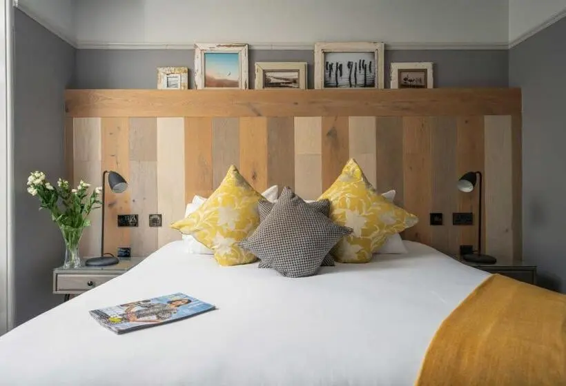 Superior Room King Size Bed, Mill On The Exe