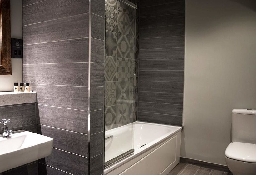 اتاق سوپریور با تخت بزرگ, Mill On The Exe