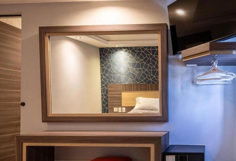 سوییت سوپریور, Villa Del Mar