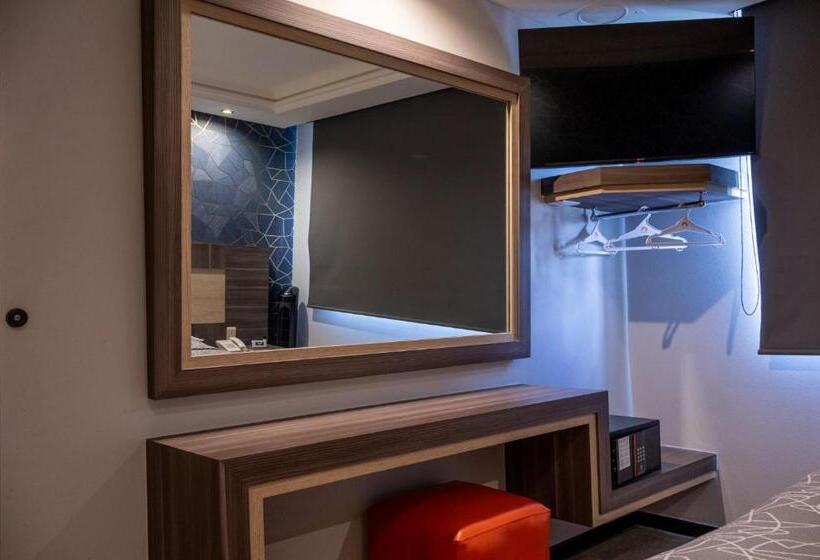 سوییت سوپریور, Villa Del Mar