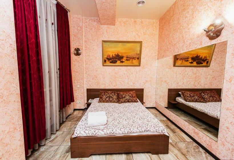 اتاق استاندارد, Mini Hotel Smak