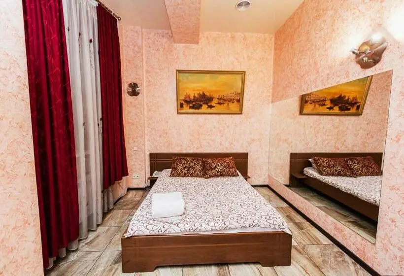اتاق استاندارد, Mini Hotel Smak