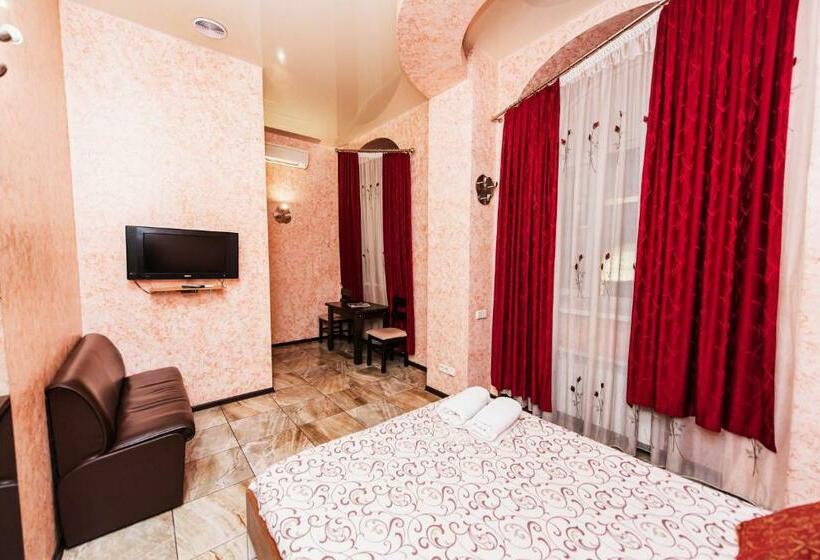 اتاق استاندارد, Mini Hotel Smak