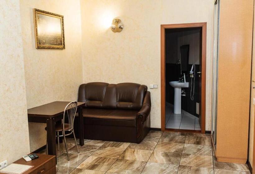 اتاق استاندارد, Mini Hotel Smak