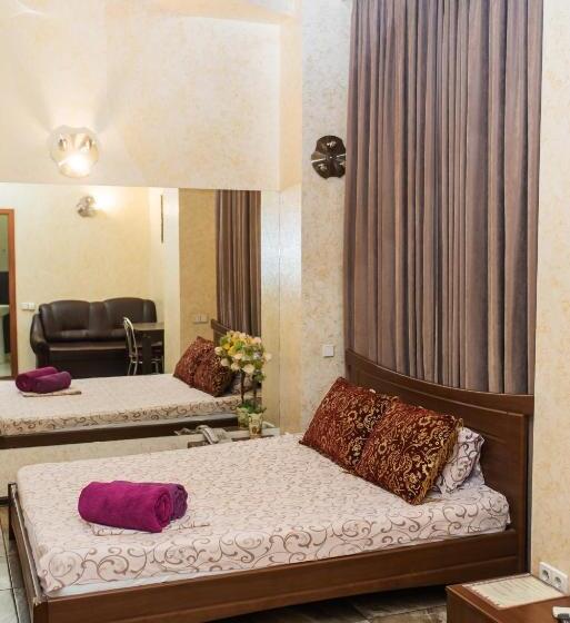 اتاق استاندارد, Mini Hotel Smak