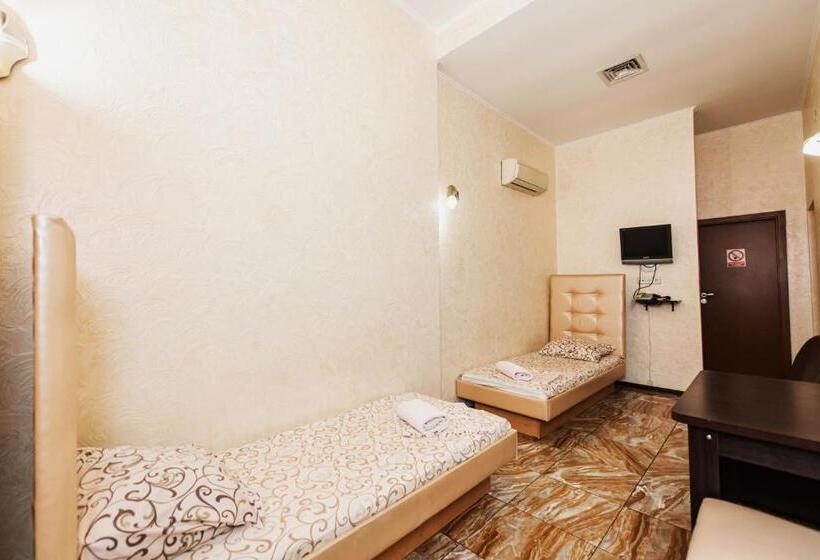 اتاق استاندارد, Mini Hotel Smak