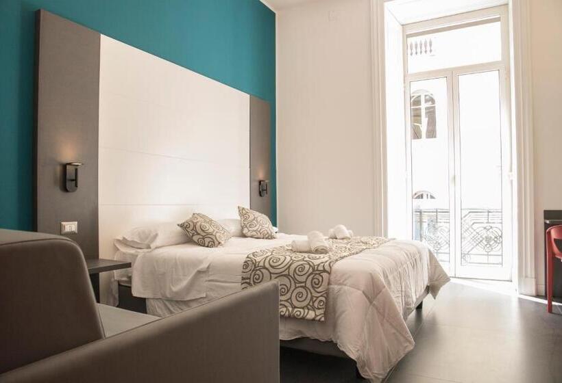 اتاق استاندارد با تخت بزرگ, Faleron Santa Lucia