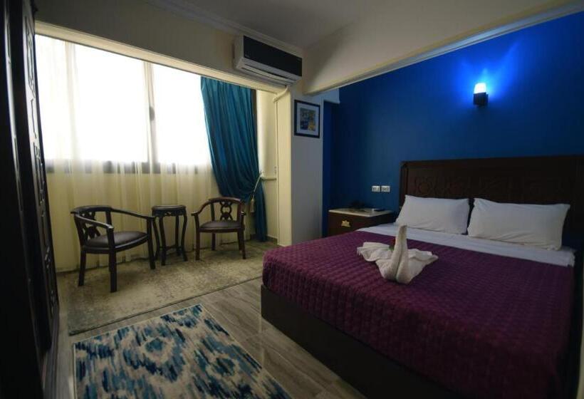 اتاق استاندارد, Amin