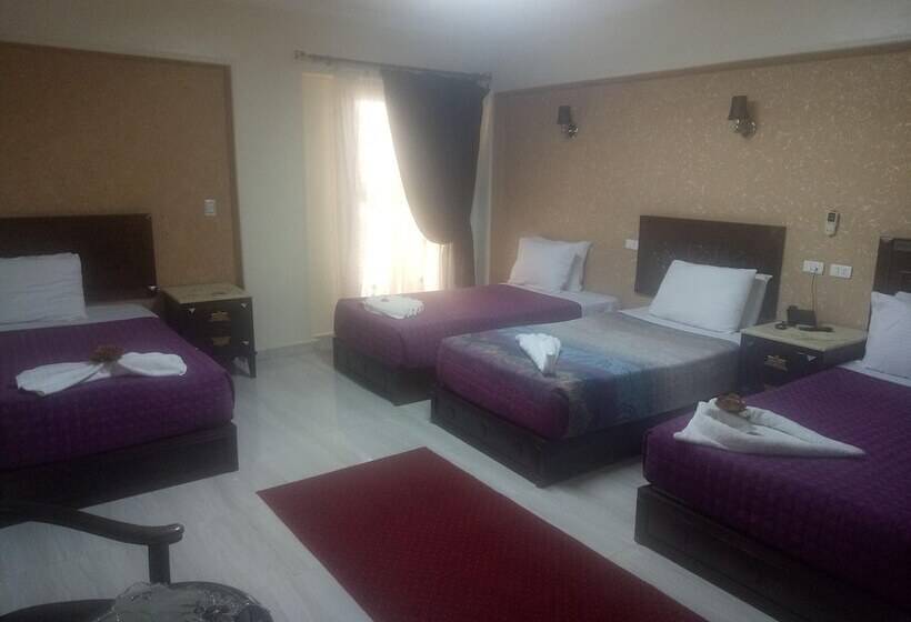 اتاق استاندارد چهار تخته, Amin