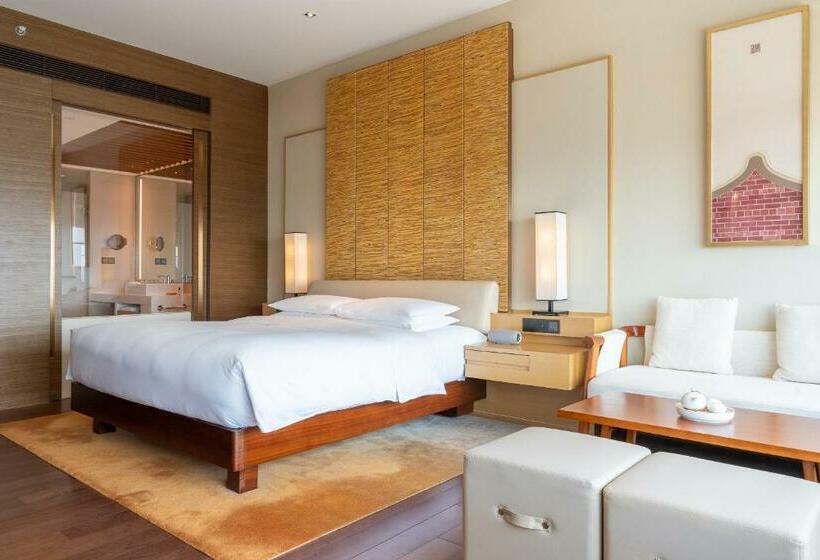 Büyük Çift Kişilik Yataklı Standart Oda, Hyatt Regency Xiamen Wuyuanwan
