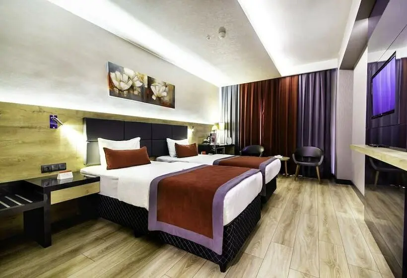 Standard-huone, Ramada Encore Gebze