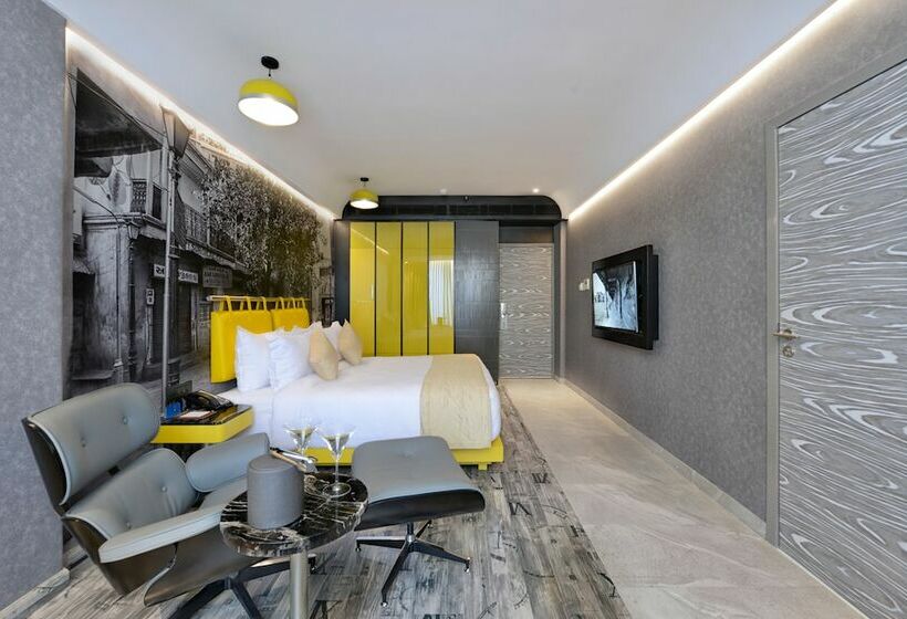 高级客房, Regenta Central Antarim Ahmedabad