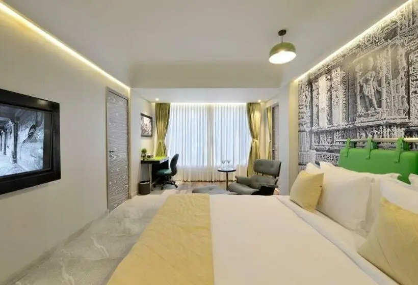 デラックスルーム, Regenta Central Antarim Ahmedabad