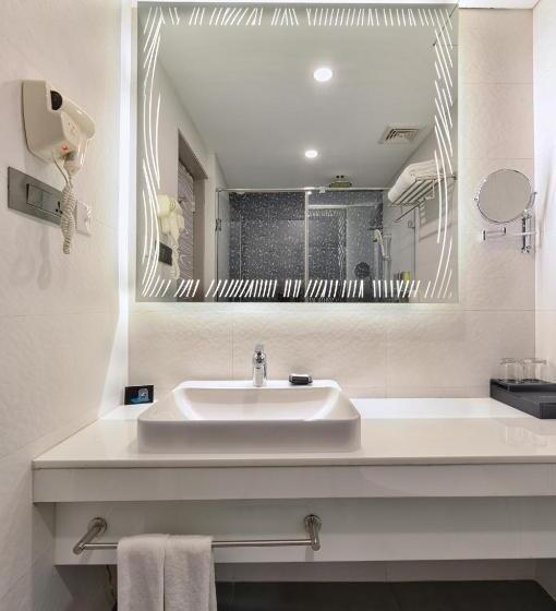 家庭间, Regenta Central Antarim Ahmedabad