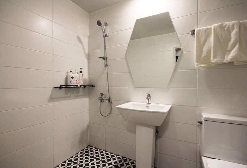 غرفة قياسية, Yam Andong Culture Street