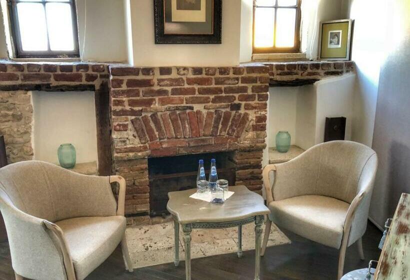 חדר סטנדרט, Art Design Otel